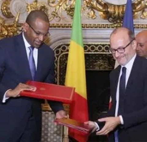 Visite du Premier ministre Dr Boubou Cissé à Paris : Les éclairages de la Primature