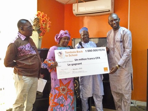 Cérémonie de remise de cadeaux : Orange Mali gratifie ses gagnants de la semaine
