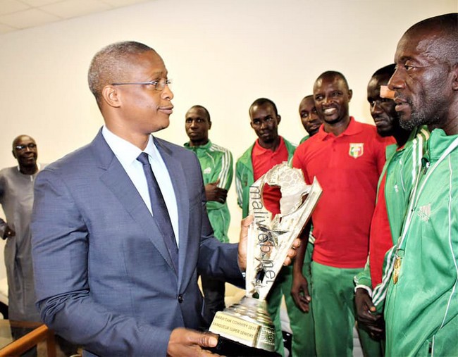 Après leur sacre  à Conakry : Les Champions d'Afrique de Maracana chez le ministre Arouna Modibo Touré