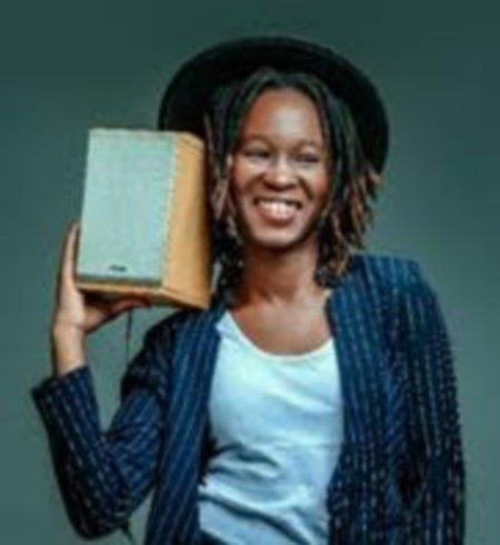 Lauréate du prix découvertes RFI 2019 : Céline Banza (République Démocratique du Congo) lauréate de l’édition 2019