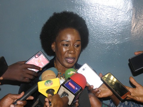 « Ce n’est jamais fini », un recueil de poème en deux tomes de Fatoumata Kéïta dans les rayons
