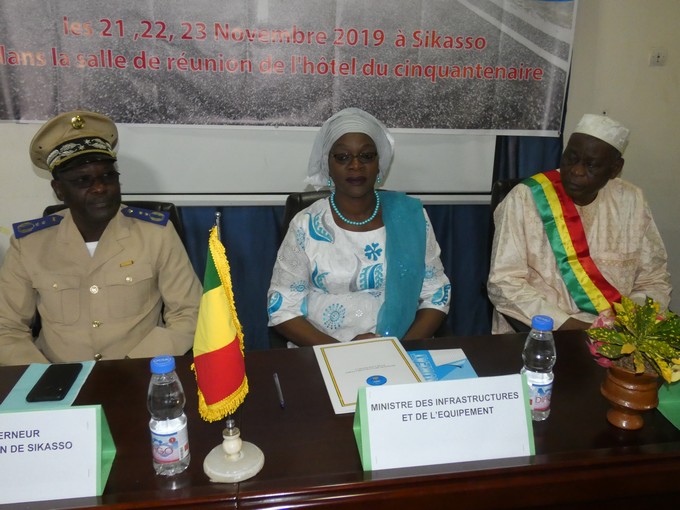 la ministre Traoré Seynabou Diop annonce la réalisation des grands chantiers en 2020