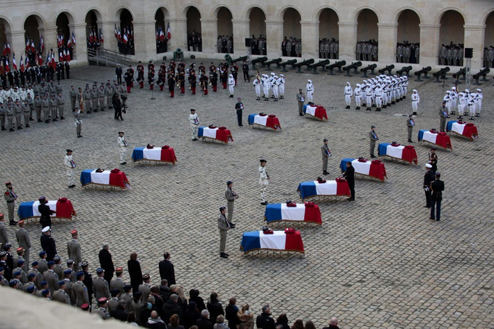 Hommage national aux treize militaires français morts au Mali : Les larmes muettes d’IBK