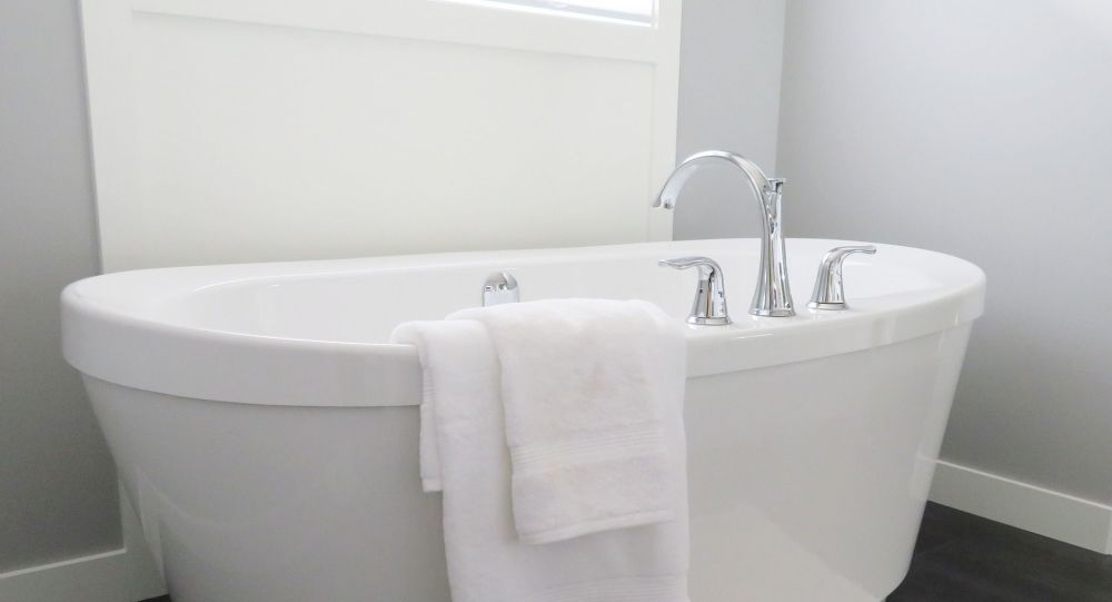 Elle meurt électrocutée par son téléphone dans sa baignoire