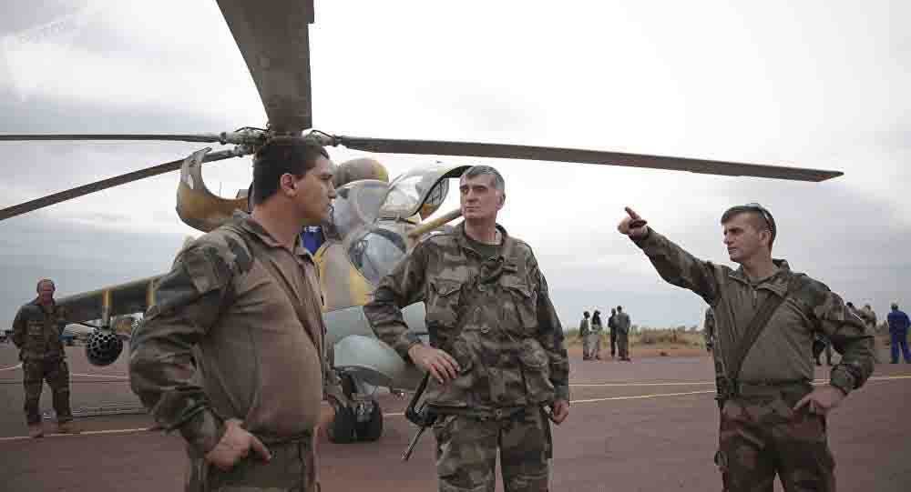 Pourquoi l'armée française est-elle encore au Mali?