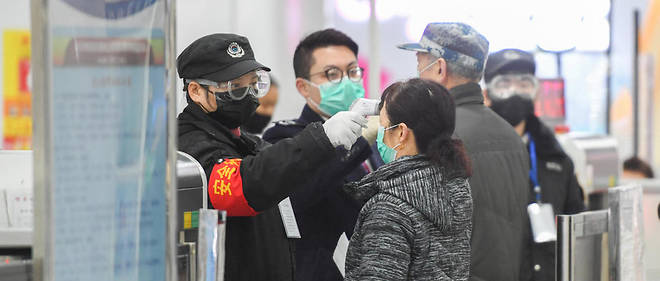 Coronavirus : la Chine fait état d'au moins 1 765 morts
