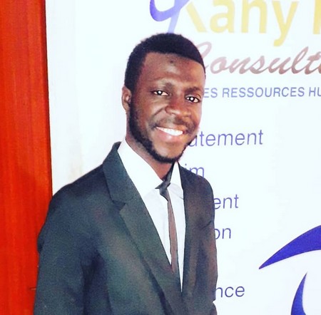 Entretien avec Idrissa Saounera, auteur de  « l’épée de la liberté » : "Je me plains du désordre et des tristes réalités que connait le monde actuel"