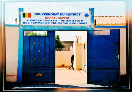 Marché de rénovation du centre auto promotion des femmes à Yirimadio : L'Etablissement Bègnè Niaré blanc comme neige