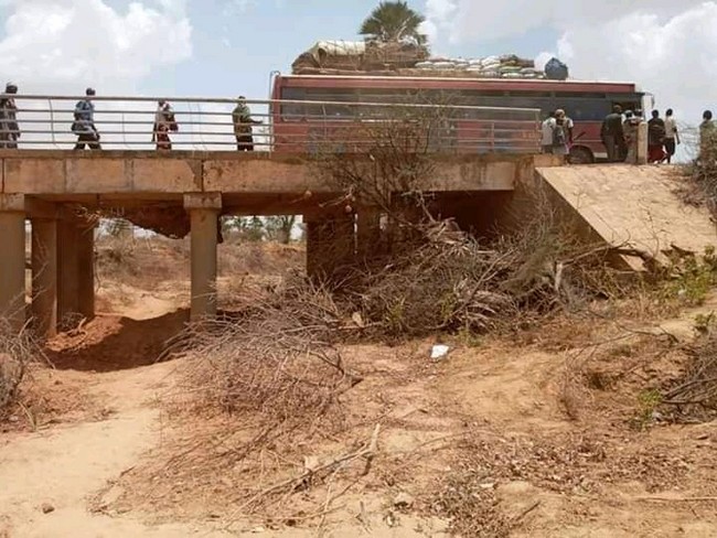 Sabotage répétitif des ponts sur la route N° 15 :  La CAREMB et les associations pour le développement des cercles de Bandiagara, Bankass, Douentza et Koro interpellent le Gouvernement
