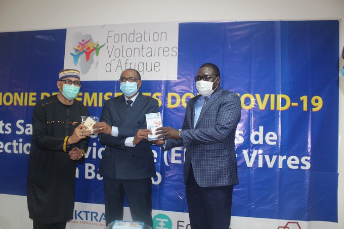 Lutte contre la pandémie du COVID-19 : La Fondation Volontaires d'Afrique  vient en appui à l'Etat à travers des équipements de près de 62 millions Fcfa 600 millions Fcfa prévus pour 12 pays africains