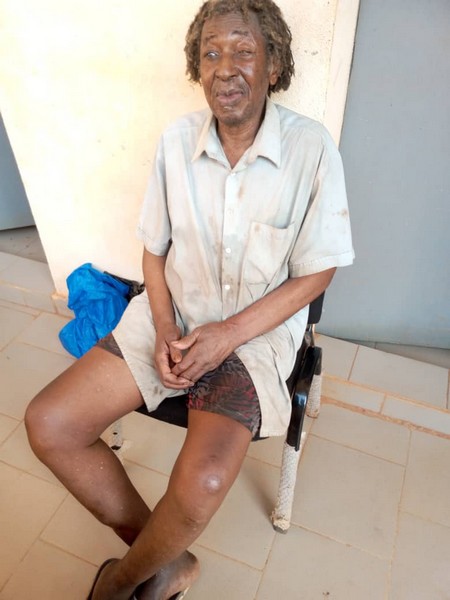 Kaboïla II, Sikasso :  Chiaka Koné dit Chiaka rasta, un vieil homme de 76 ans, arrêté pour « Détention, vente et consommation de stupéfiants »