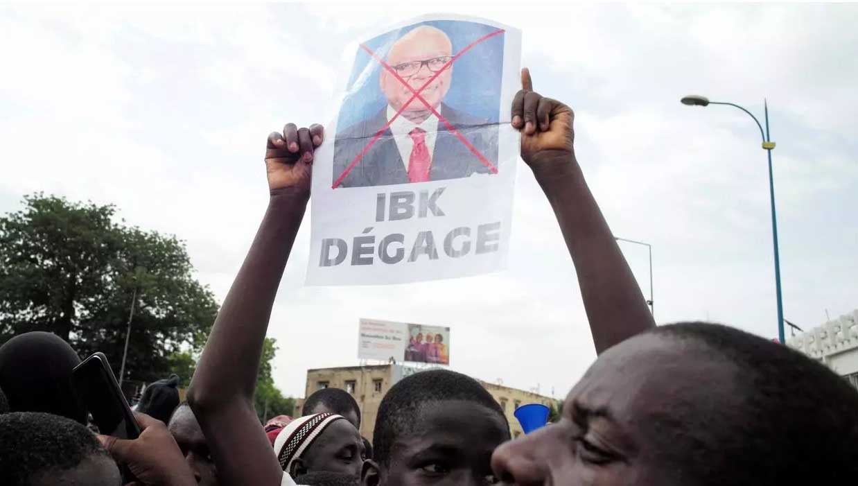 « La crise que traverse le Mali signe aussi l’échec de décennies d’intervention internationale »