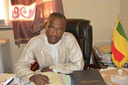 Covid-19 et aide d’urgence à Sangarébougou :  Le Maire Kassim Sidibé accusé d’instaurer le clanisme et l’affairisme dans la distribution des vivres