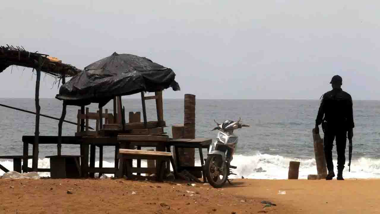 À la Une: la Côte d’Ivoire frappée par le terrorisme