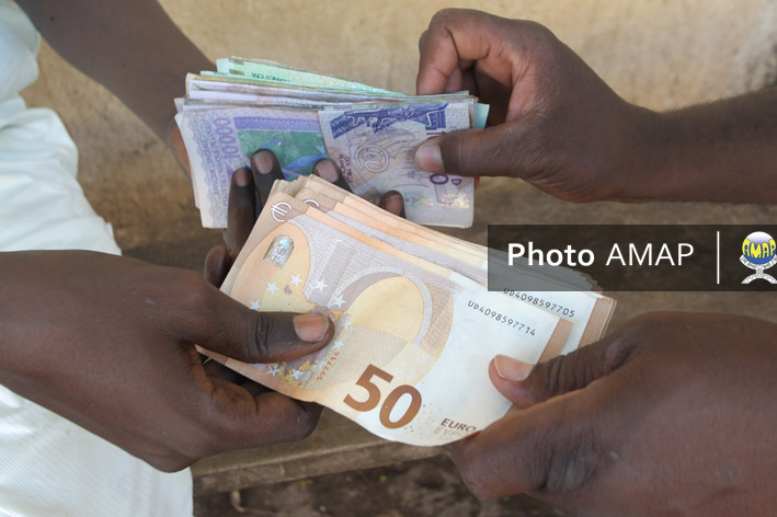 Transfert d’argent : Les agences et les bureaux de change victimes de la COVID-19