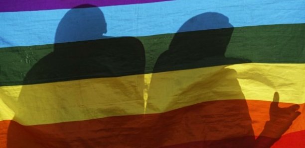 Au Gabon, l’adoption de la loi dépénalisant l’homosexualité divise