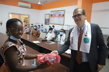 Droit des enfants et covid-19 : Salimata Diarra primée par World Vision Mali
