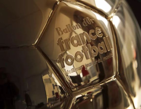 Foot : Le Ballon d'Or ne sera pas attribué en 2020, annonce France Football