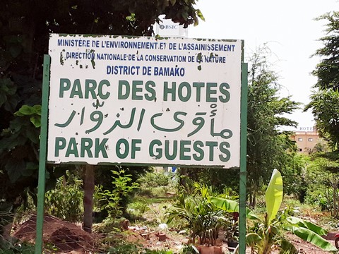 Bradage du domaine foncier de l’Etat : Le Parc des hôtes vendu à un particulier