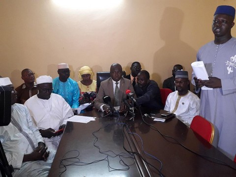 Coup d’état :   La jeunesse RPM rejette la démission forcée du Président IBK