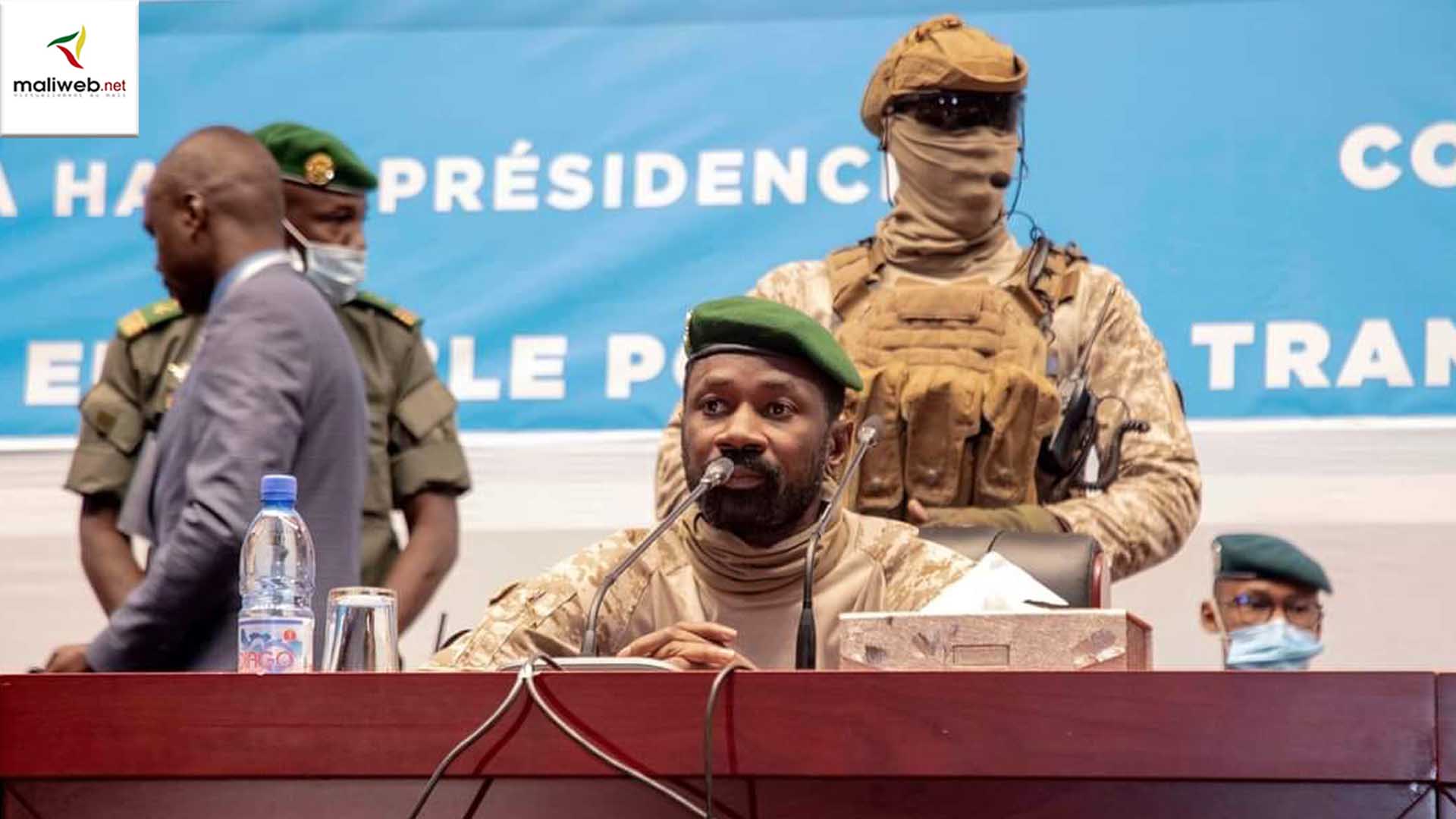 Concertation nationale sur la transition :  Du grand bluff de la junte au hold-up !
