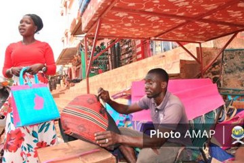 Fabrication de sacs en plastique : Un métier en plein essor