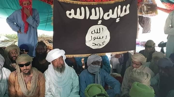 Un groupe jihadiste a-t-il organisé un festin en l'honneur des prisonniers échangés contre les otages au Mali ?