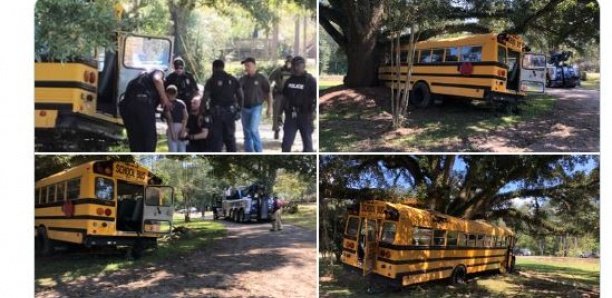 Un enfant de 11 ans vole un bus scolaire, la police l’arrête après 45 minutes de course-poursuite