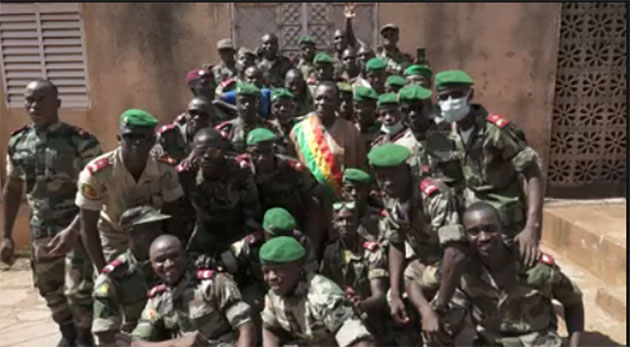 Mali : une armée dans le collimateur