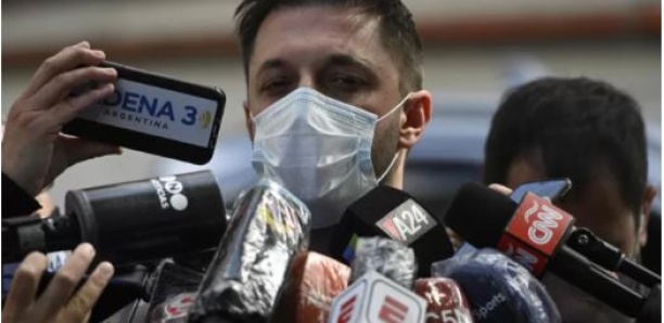L'avocat de Maradona dénonce "l'idiotie criminelle" des ambulanciers, arrivés trop tard
