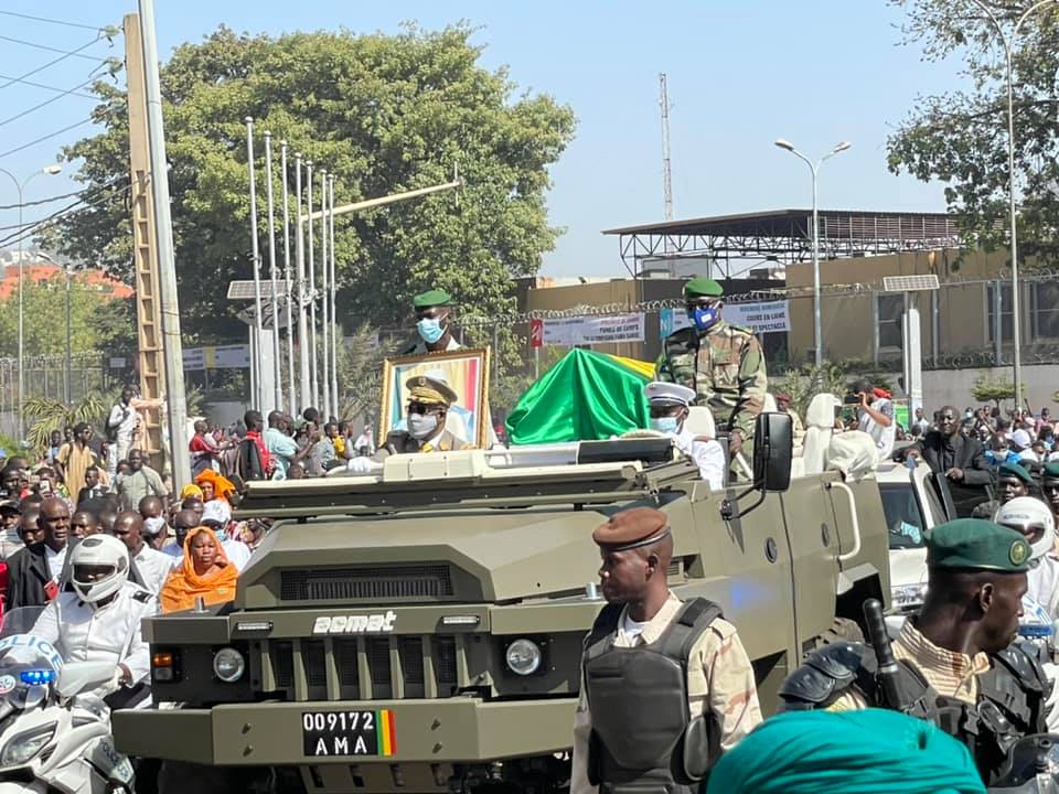 Hommages du peuple malien :  ATT : un modèle à vie pour les Maliens