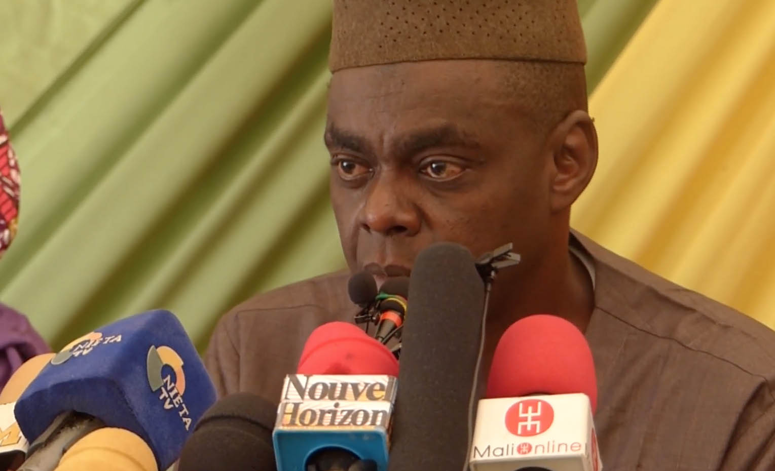 Issa Kao Djim « Que Bah N’daw arrête de parler, pour travailler ! »