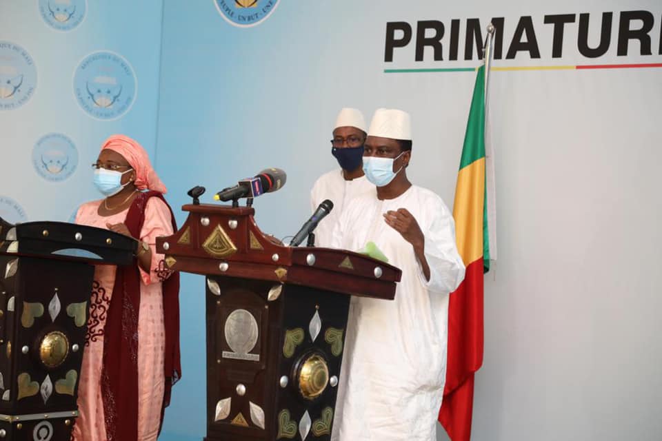 Covid-19: le Mali ordonne plusieurs fermetures pour endiguer la hausse des cas