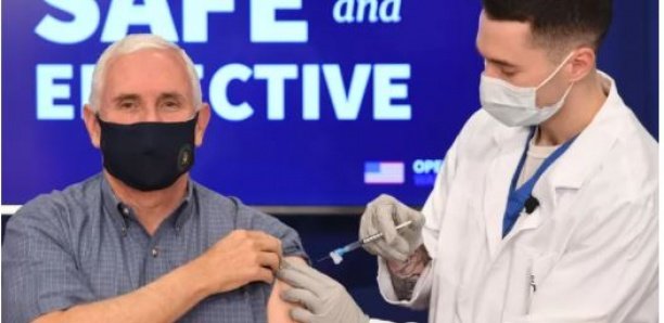 Virus: le vice-président américain vacciné, quarantaine pour des dirigeants européens