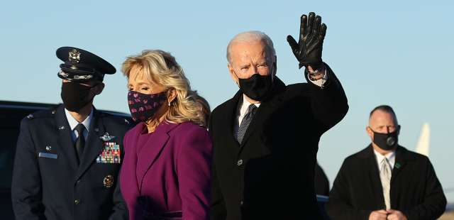 Les 17 premières mesures de Biden pour en finir avec l’ère Trump