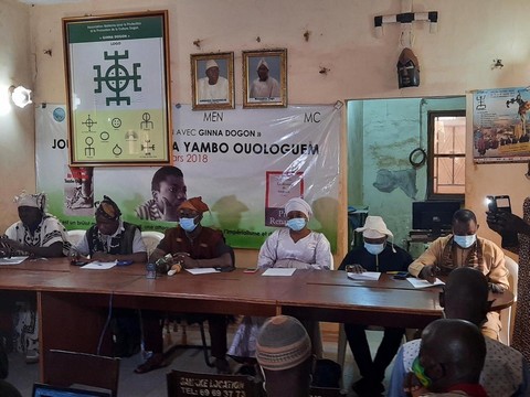Désarmement des chasseurs avant la présence des FAMa sur le terrain :  Les mises en garde des associations de jeunes du pays dogon !