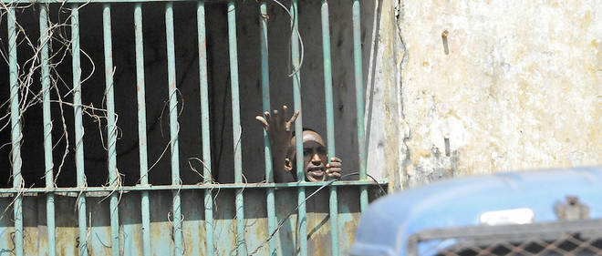 Guinée : des interrogations après la mort de deux opposants en prison