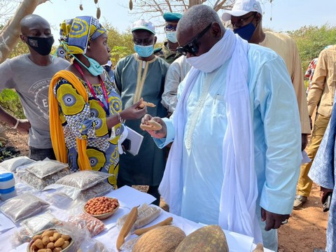 Agriculture : Le ministre Mohamed Ould Mahmoud en visite  à Mali-tracteur, l’ICRISAT et  le Périmètre Maraicher de Samanko