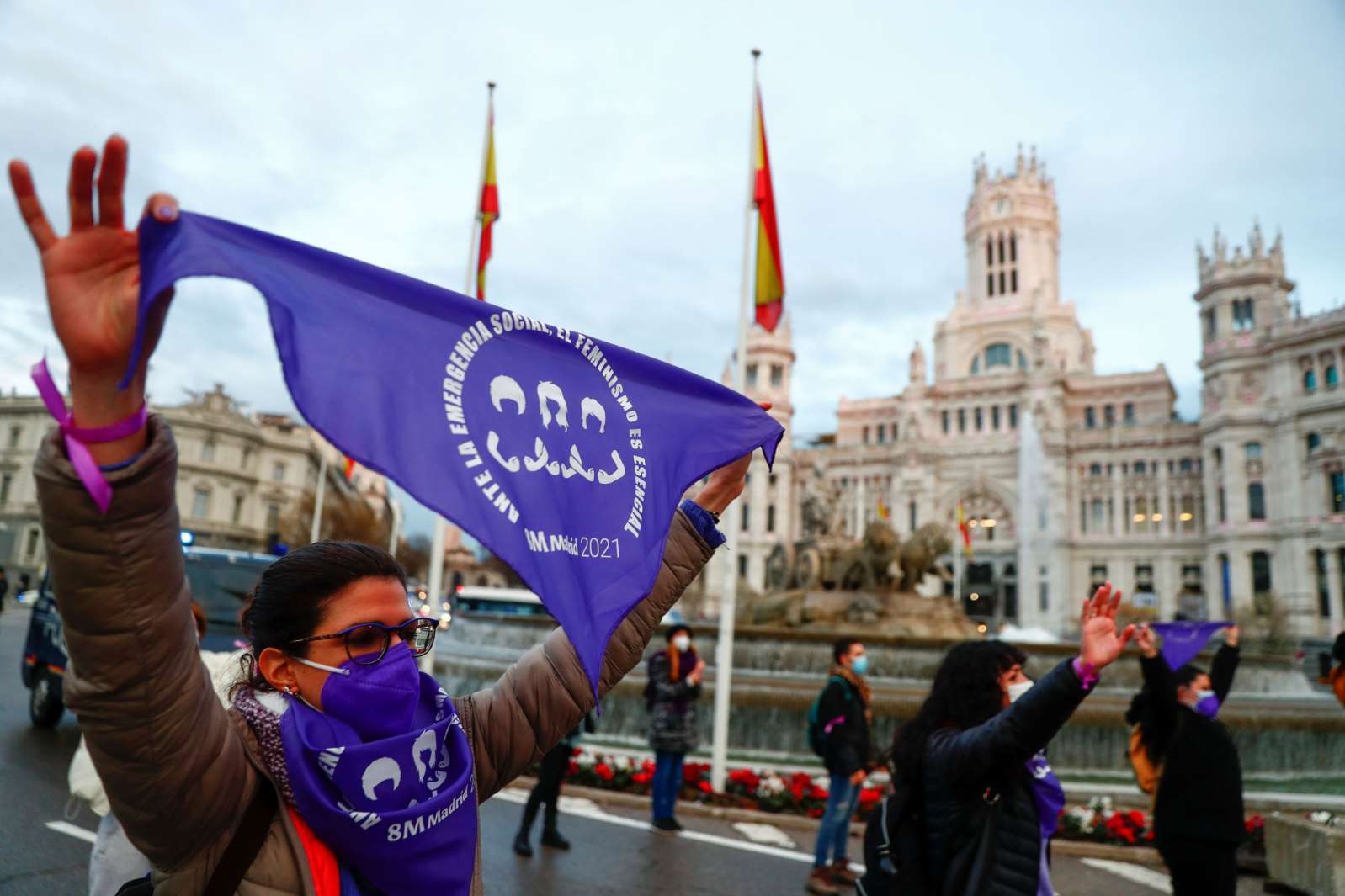 Des milliers de femmes manifestent en Espagne pour réclamer l'égalité
