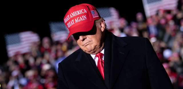 Etats-Unis : Donald Trump tente de bloquer l'envoi de ses déclarations d'impôts au Congrès
