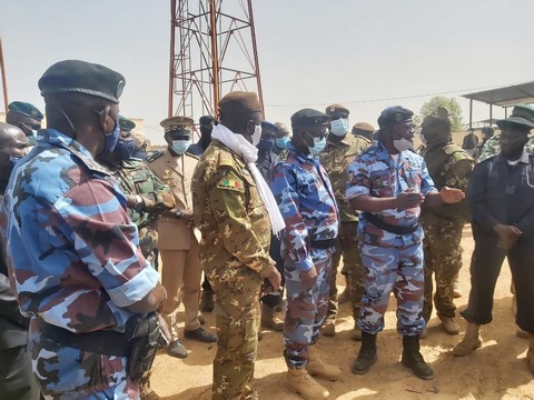 Pour booster le moral des troupes :  Le Colonel Modibo Koné visite plusieurs localités de Koulikoro
