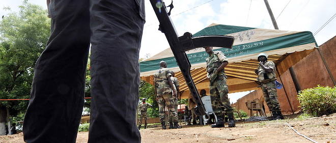 Côte d'Ivoire : ce que l’on sait sur la double attaque qui a visé l’armée