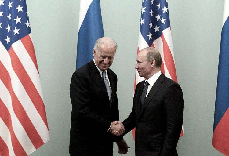 Biden vs Poutine : l’histoire d’une rivalité féroce en quatre actes