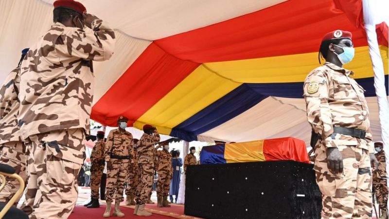 Funérailles de Deby, la France et les pays du Sahel s'inquiètent de la stabilité du Tchad