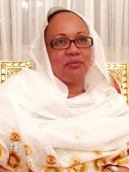 La mort de Deby contée par Mme Hussein Habré : Haine, vengeance et potins… en filigrane