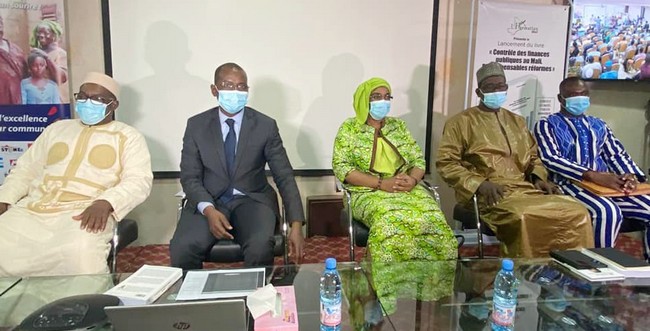 LIVRES : "Le contrôle des finances publiques au Mali. D'indispensables réformes" de Dr. Moumouni Guindo présenté au public