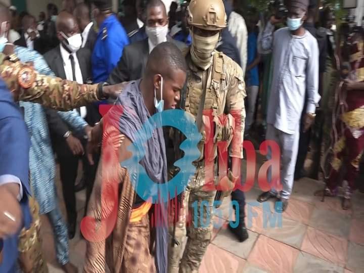Mali : Qui a fait taire l’agresseur du président Assimi GOITA ?
