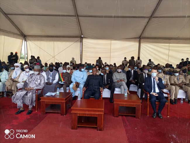 Formation Professionnelle :  Le Pm Choguel Kokalla Maiga a présidé les travaux des états généraux de la formation professionnelle et de l’insertion