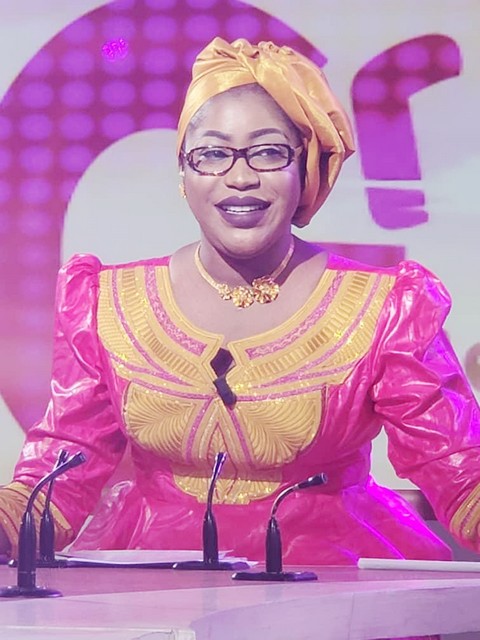 Aïché Baba Kéïta :La star de "Grin de midi" améliore le taux d'écoute de l'ORTM Le nouveau visage de la télévision publique