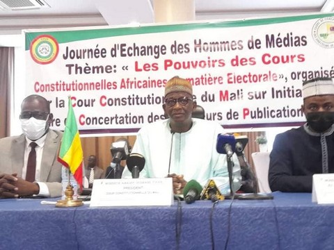 Cour Constitutionnelle :  Le président de l’institution plaide pour le recrutement des assistants juridiques